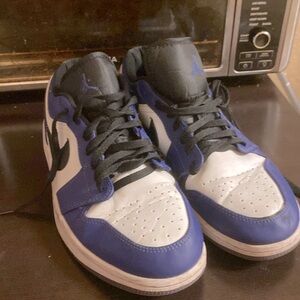 Jordan 1s Purple Courts